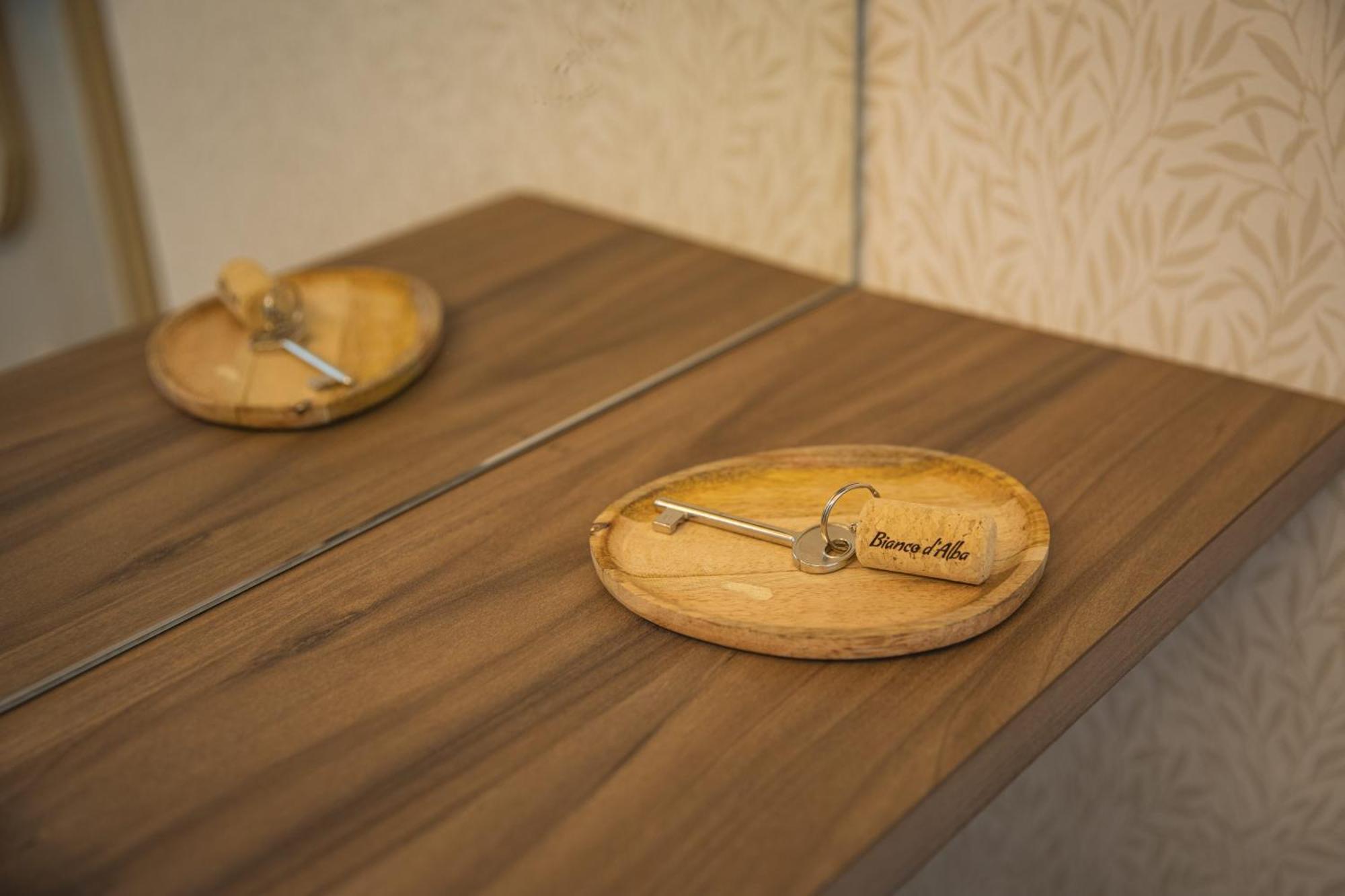 Palazzo Ratti Boutique Rooms Cherasco Kültér fotó